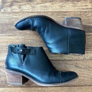 MADEWELL Dakota Cutoff Boot Black Leather Ankle Boot Bootie Size 9